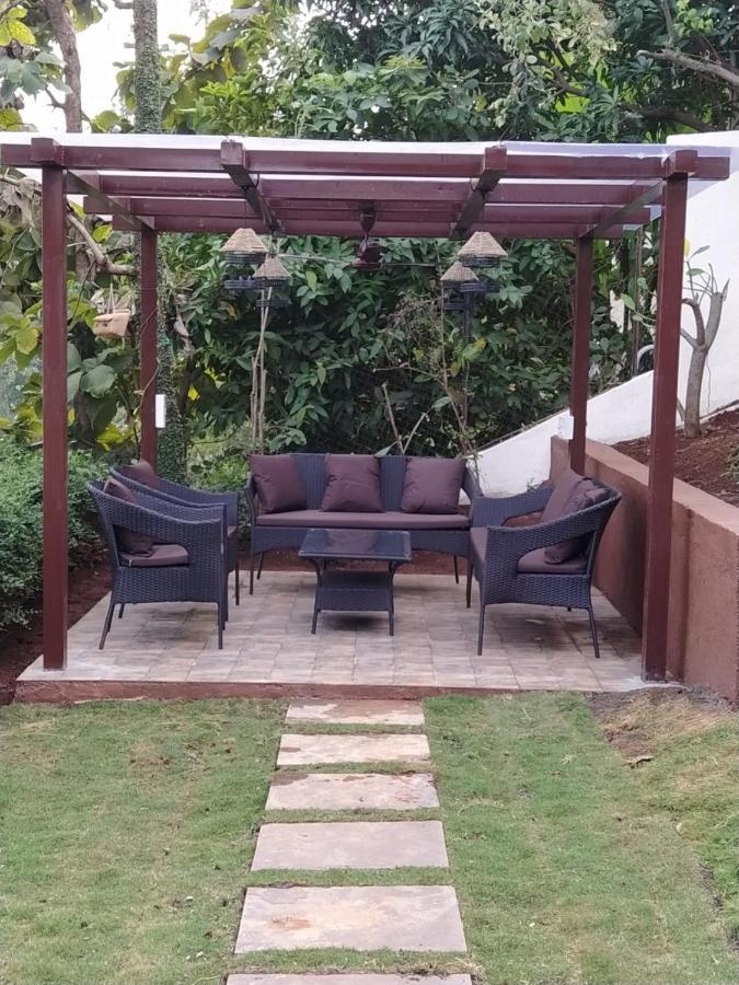 Karjat Villa Экстерьер фото